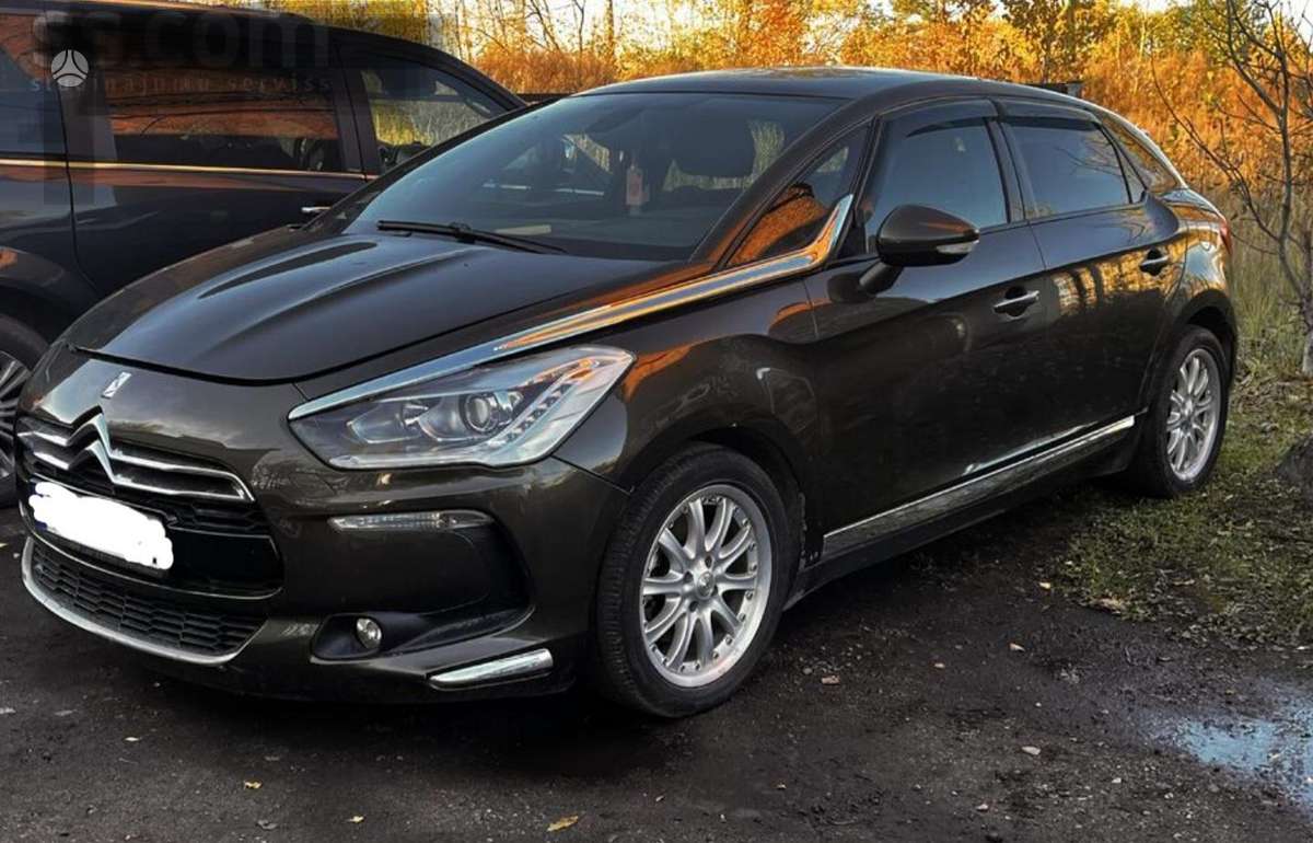 Citroen DS5 Dalių pristatymas į kitus miestus