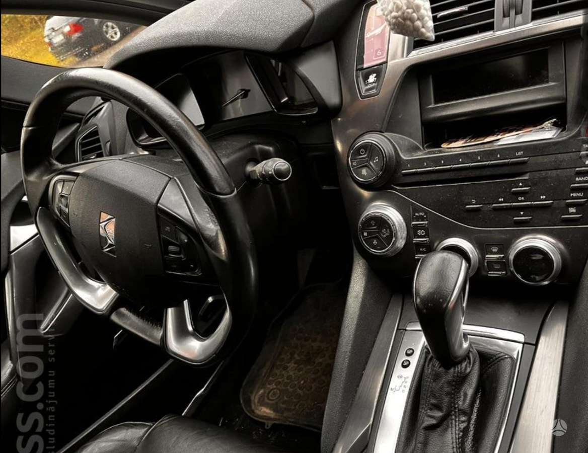 Citroen DS5 Dalių pristatymas į kitus miestus