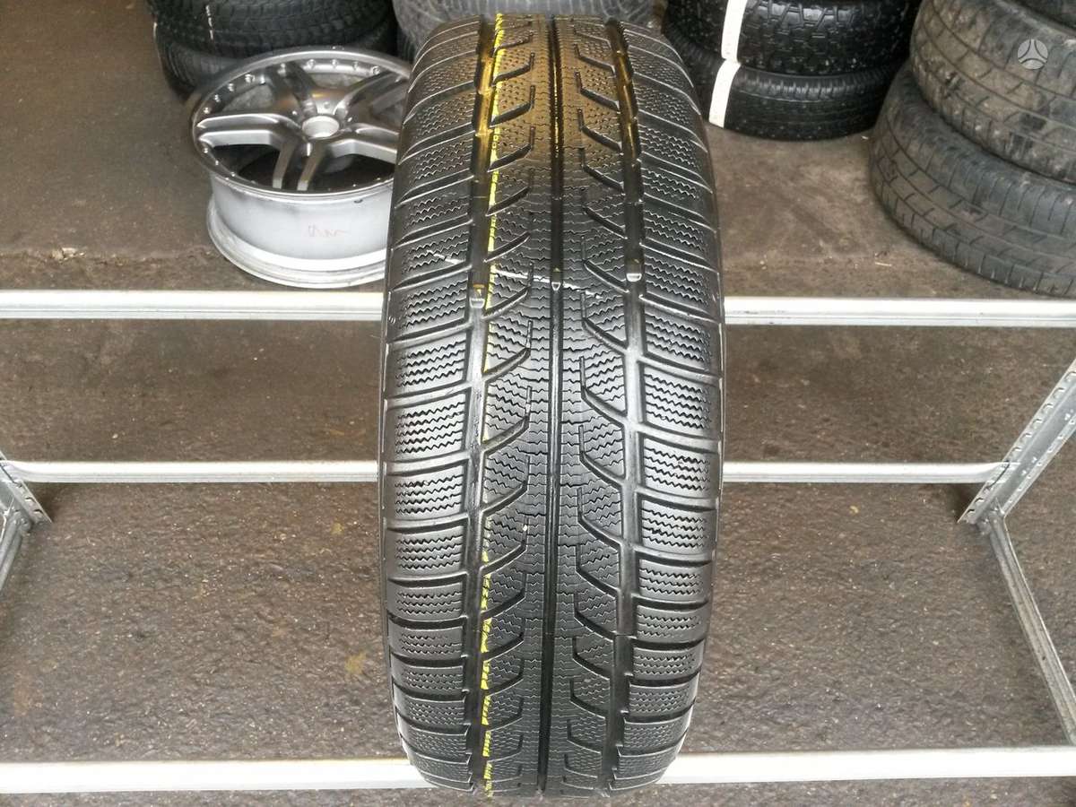 Semperit DIRECTION-GRIP apie 7,5mm, winter 195/60 R15