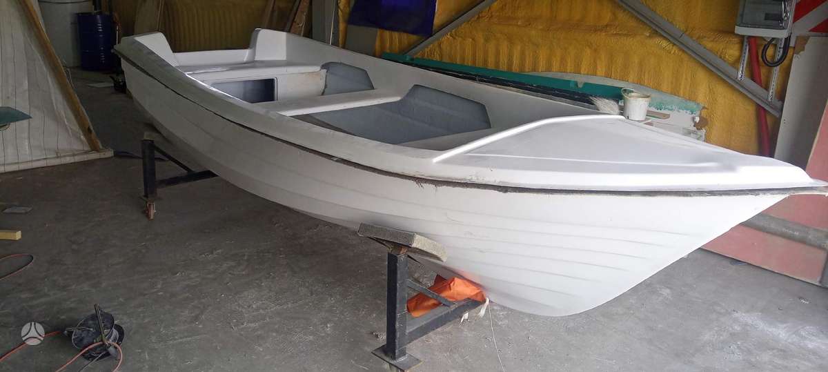 REEF 4.30m, пластиковые лодки