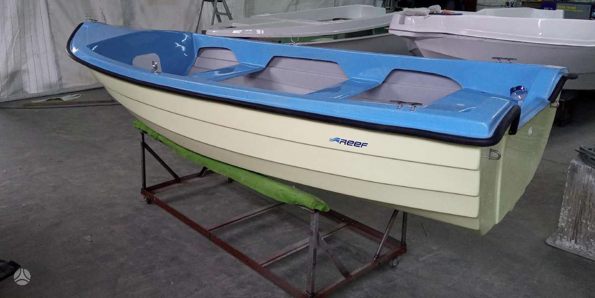 REEF 4.30m, пластиковые лодки