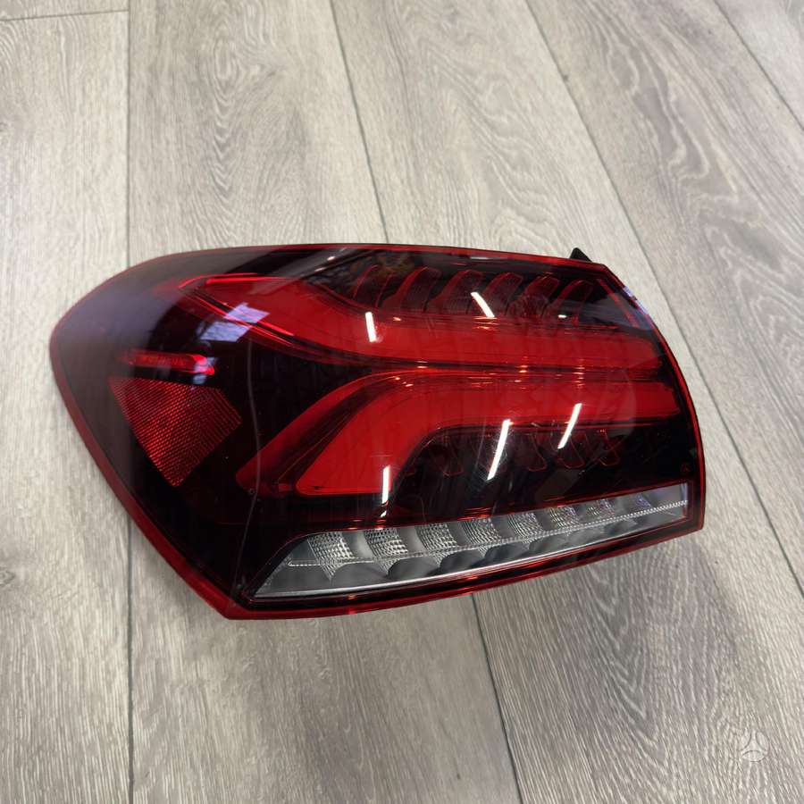 Mercedes-Benz A klasė lights