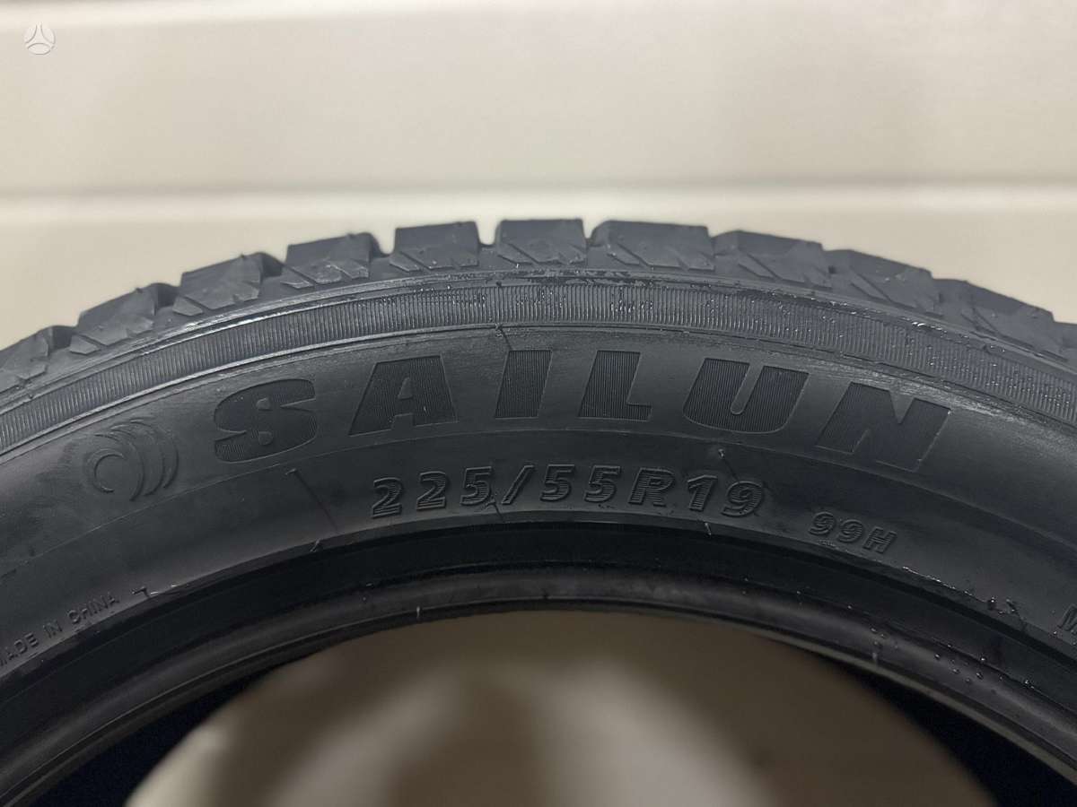 Sailun Ice Blazer Arctic EVO 99H, winter 225/55 R19