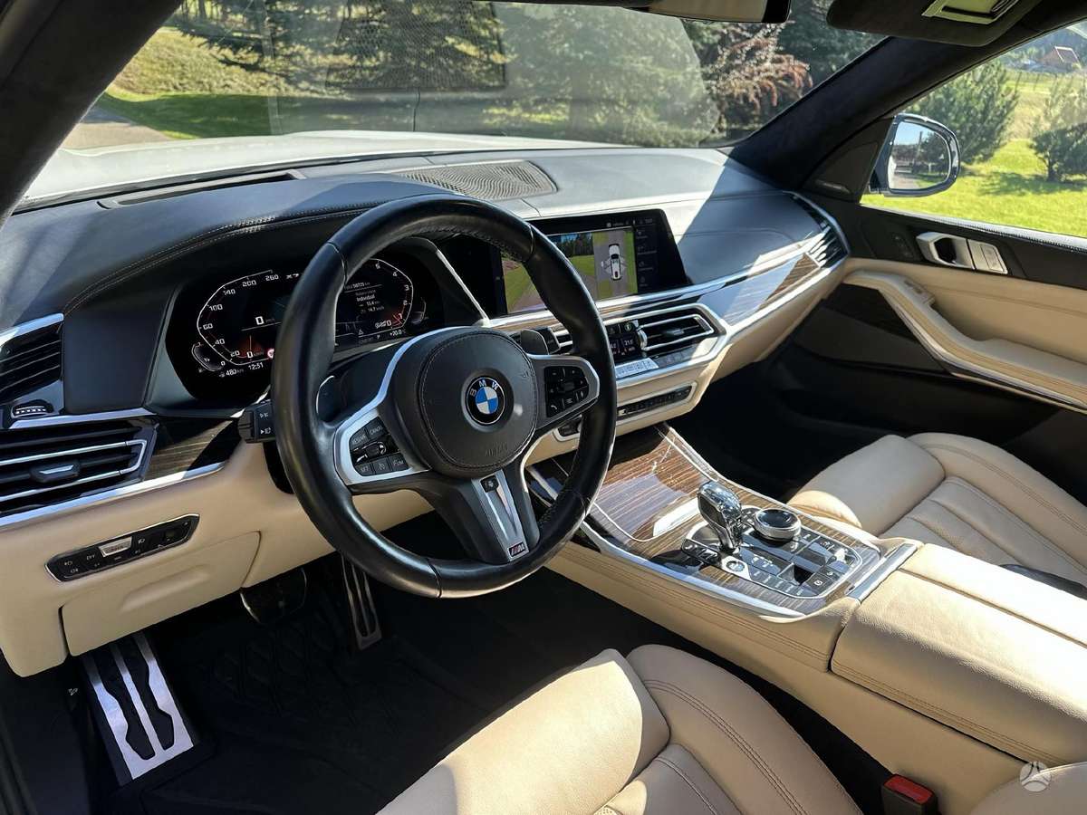 BMW X7, Внедорожник / Кроссовер