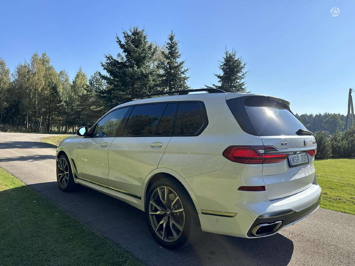 BMW X7, Внедорожник / Кроссовер