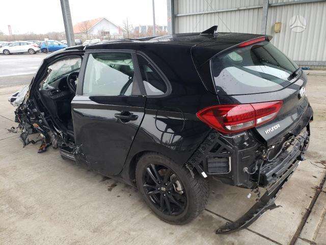 Hyundai i30 Dalimis