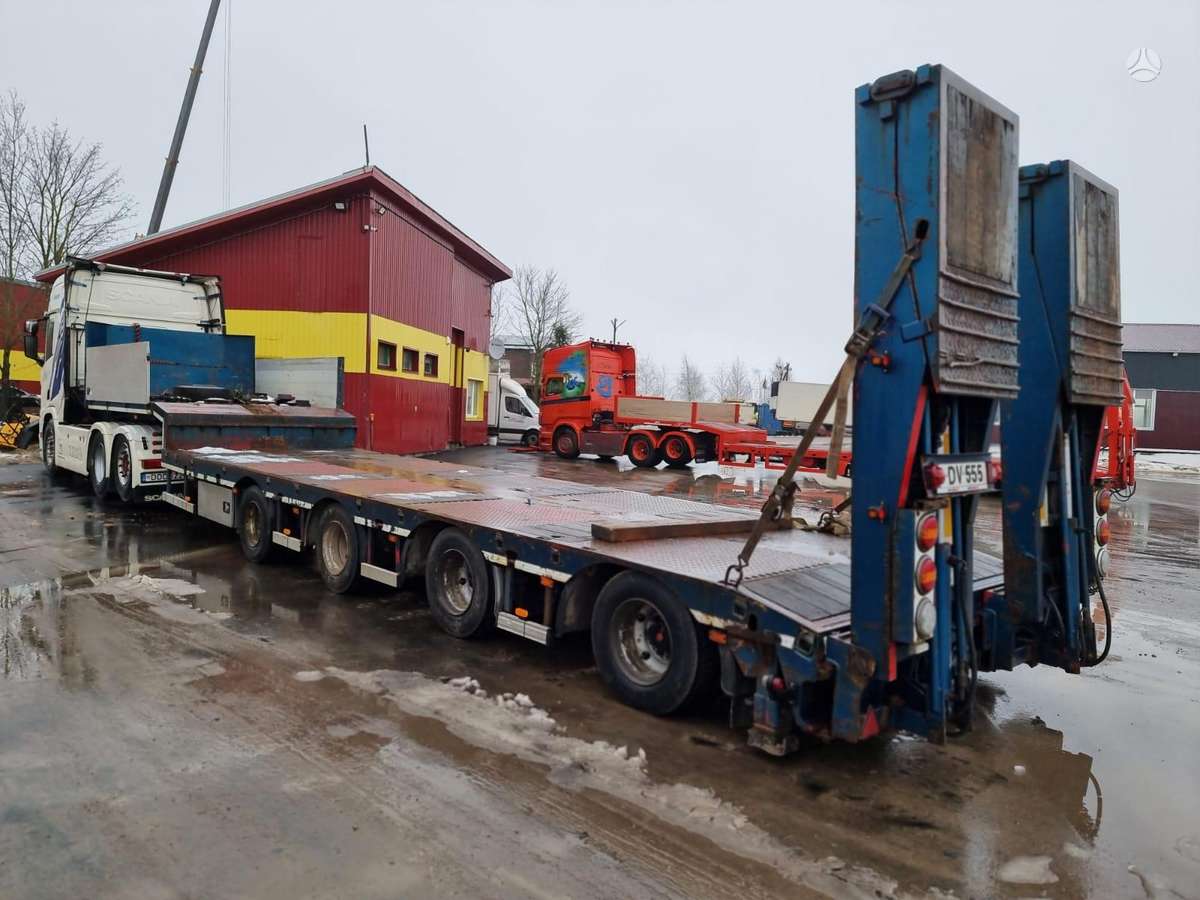 Bodex, spec. piekabe un puspiekabe
