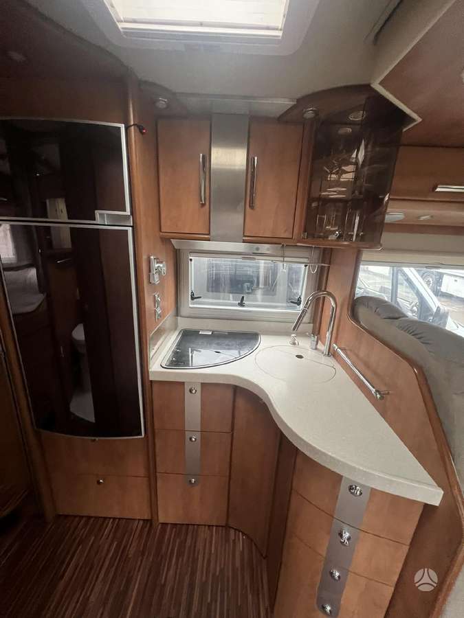 Carthago CHIC C-LINE T Plus 4.7H, campers