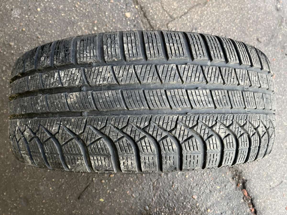 Pirelli PZero Winter, winter 245/40 R19