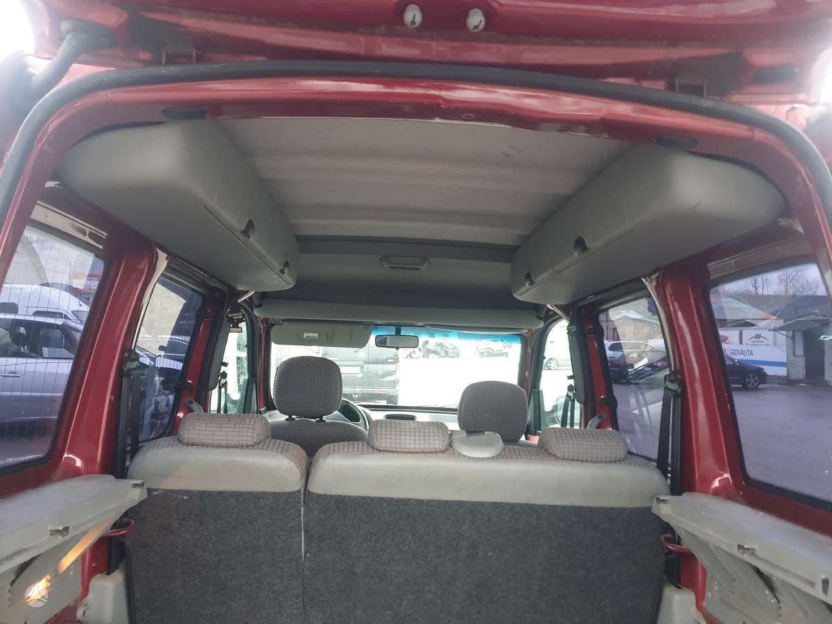 Renault Kangoo по частям. Rida 266000 km