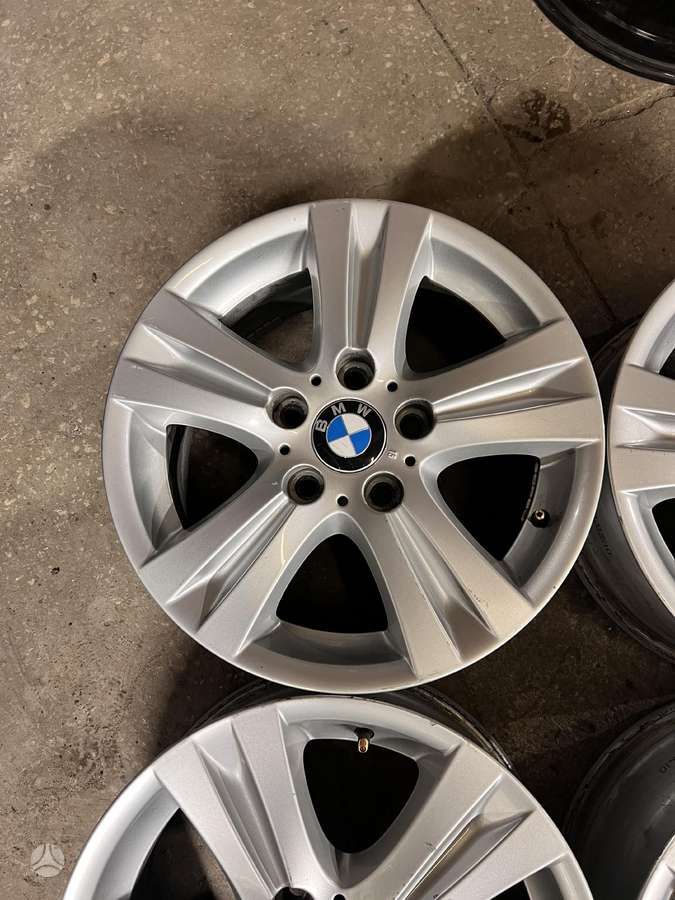 BMW, lengvojo lydinio, R16