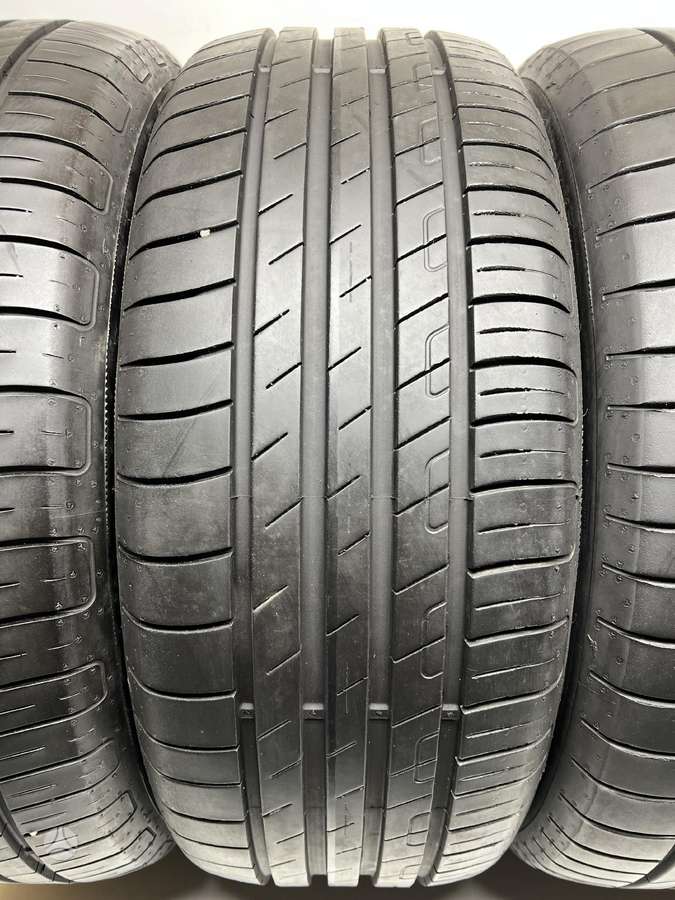 Goodyear Efficient Grip Performance, vasarinės 225/55 R17
