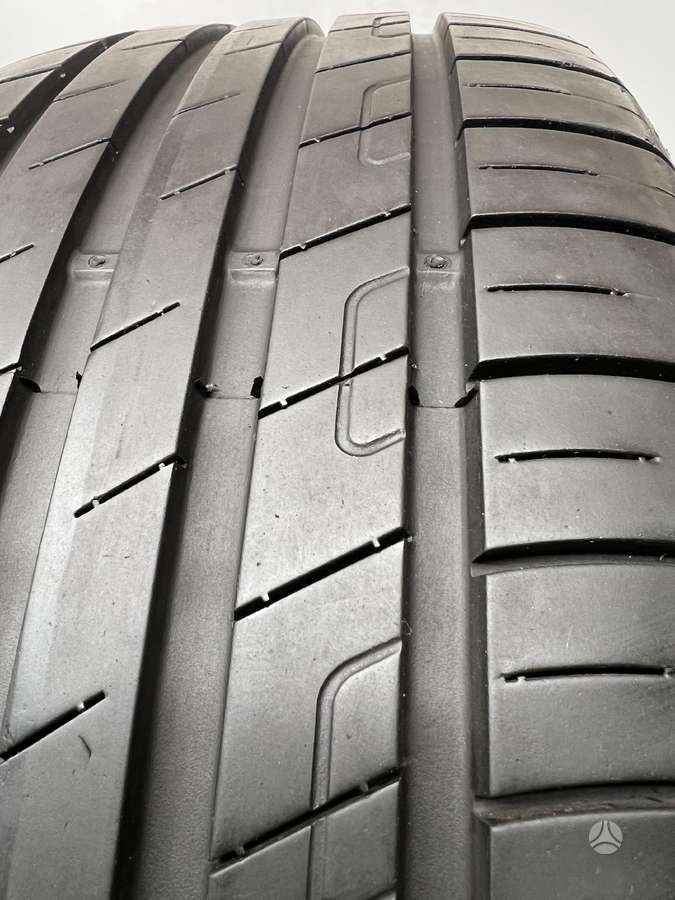 Goodyear Efficient Grip Performance, summer 225/55 R17