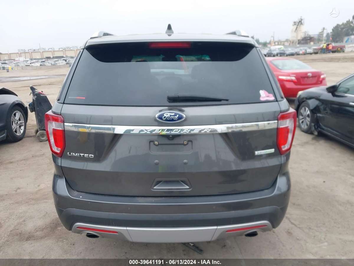 Ford Explorer