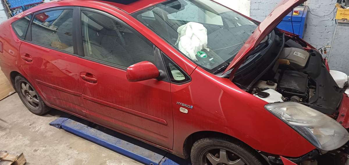Toyota Prius детали кузова