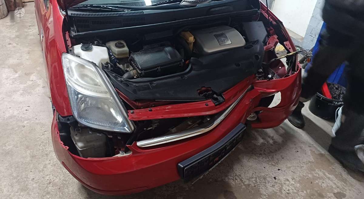 Toyota Prius детали кузова