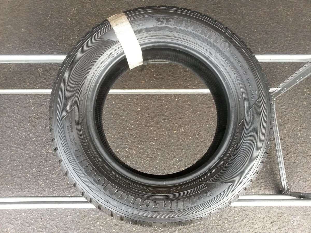 Semperit DIRECTION-GRIP apie 7mm, winter 195/65 R15