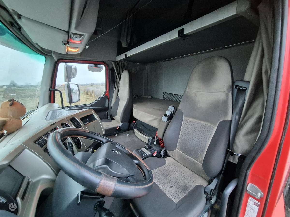 Renault Premium, double sleeper
