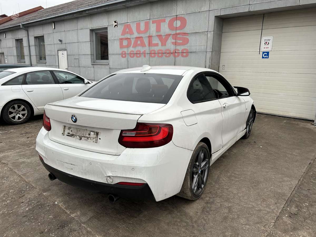 BMW 2 serija