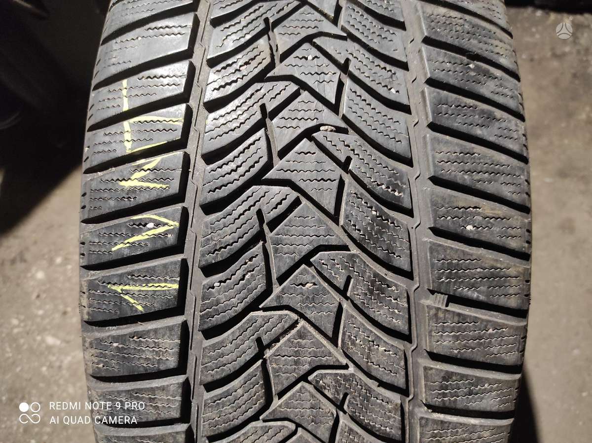 Pirelli, зимние 255/40 R19