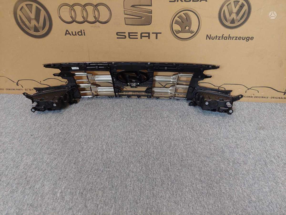 Hyundai Tucson lights, front grill