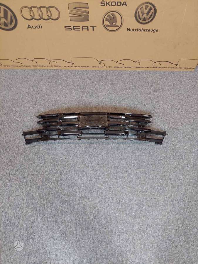 Hyundai Tucson lights, front grill
