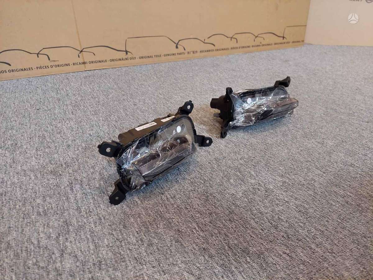 Hyundai Tucson lights, front grill