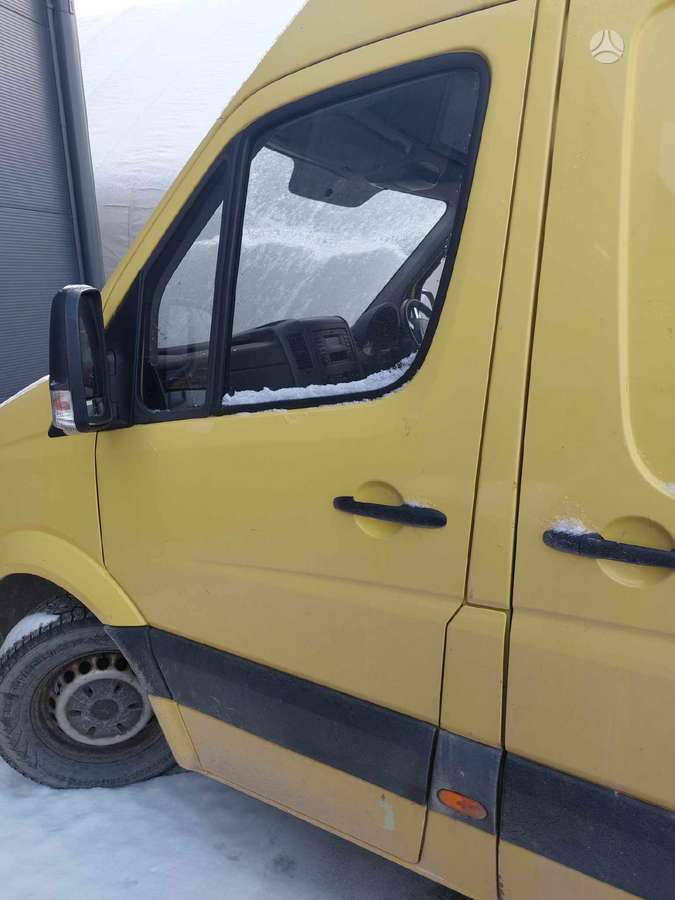 Mercedes-Benz Sprinter, preču