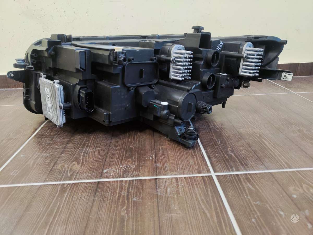 Volkswagen Tiguan Allspace lights