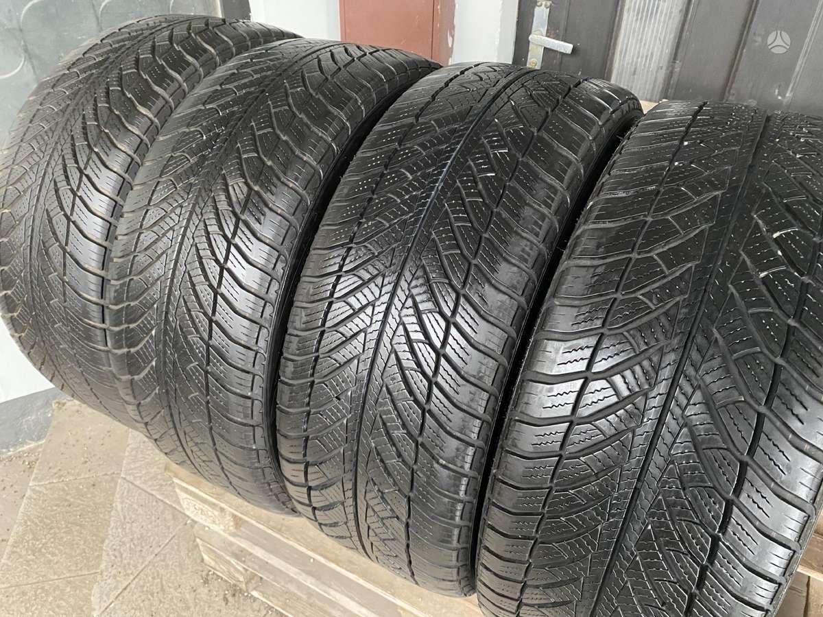 Goodyear Ultragrip performance, зимние 245/45 R18