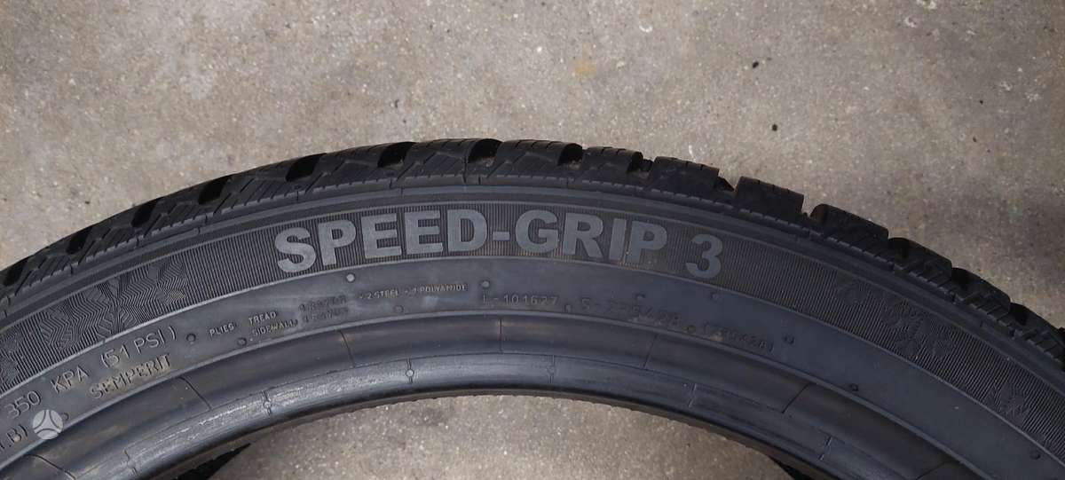Semperit, winter 235/40 R18
