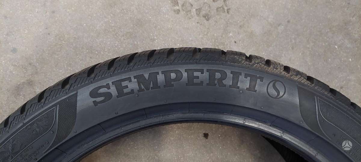 Semperit, ziemas 235/40 R18