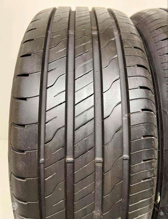 Goodyear Efficient Grip 2 2022m, summer 215/60 R17