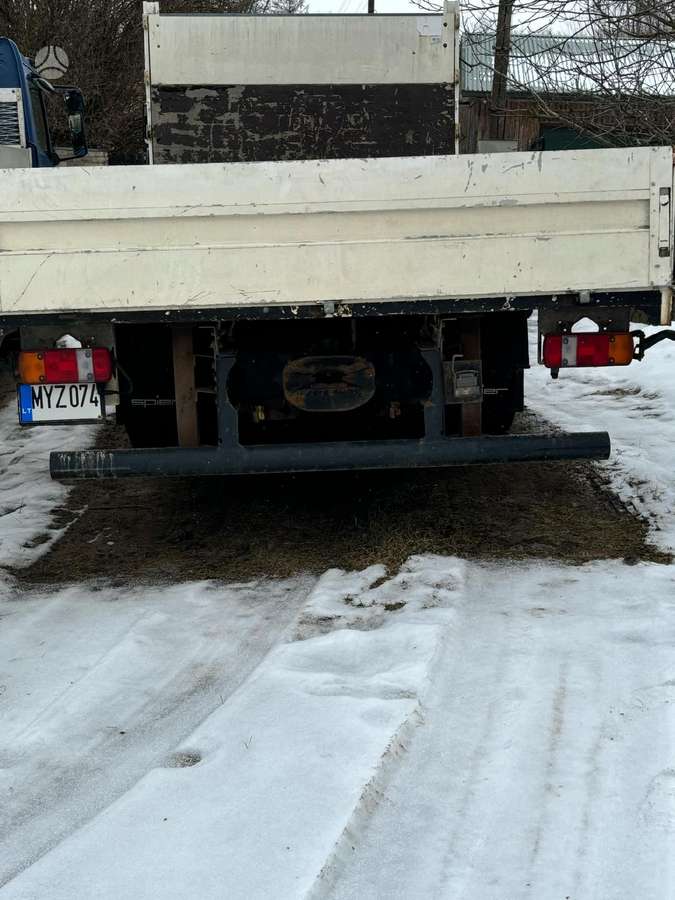 MAN 8.180, бортовые