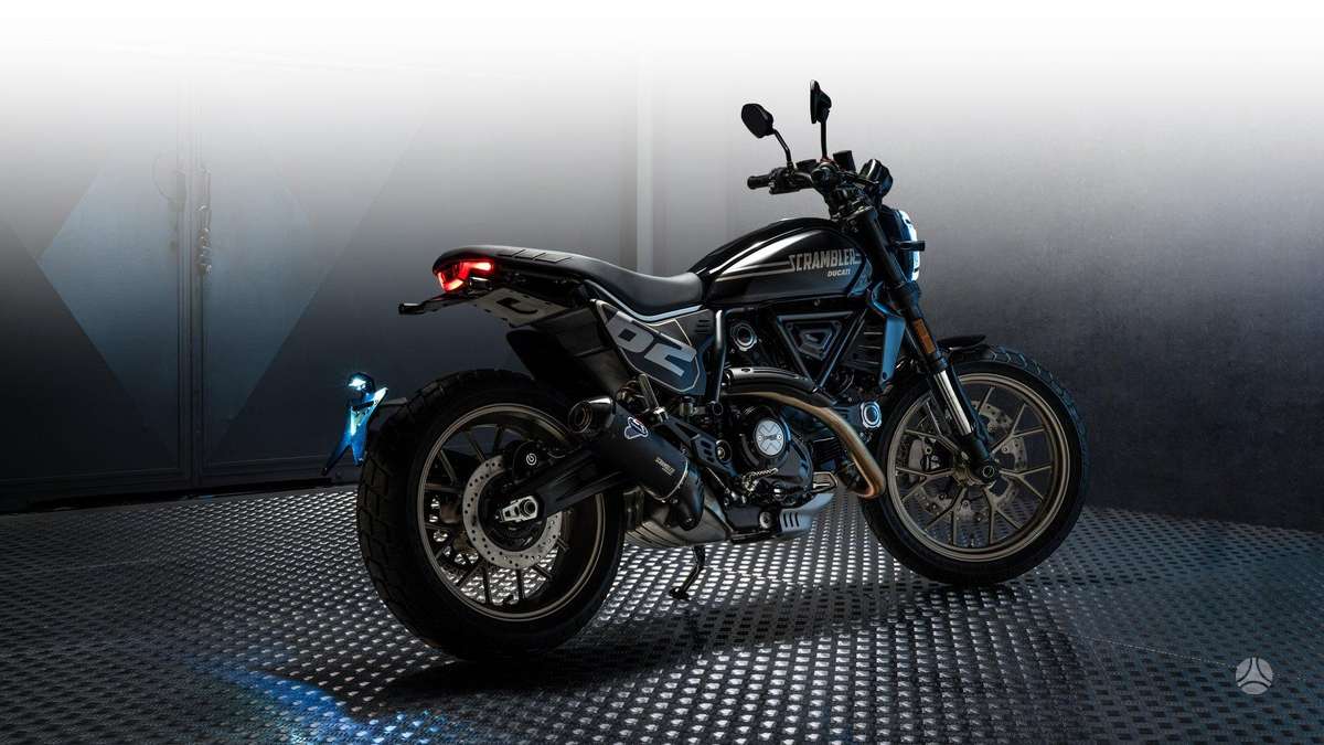 Ducati Scrambler 803cc, street / классические