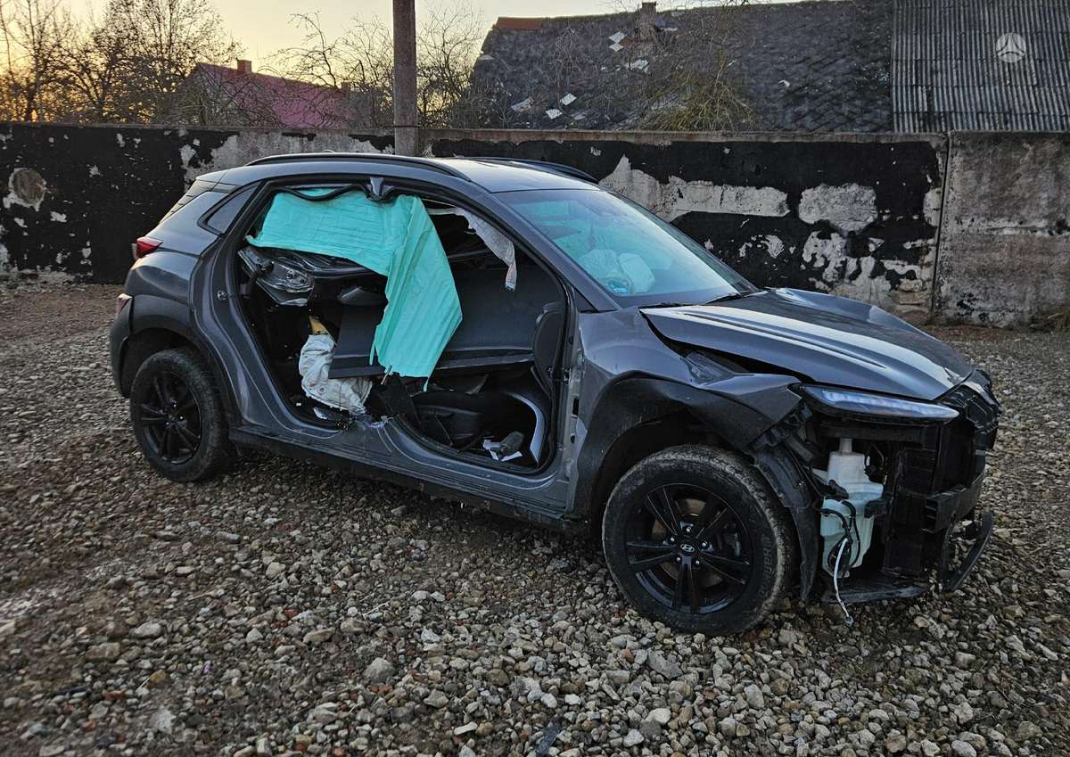 Hyundai Kona