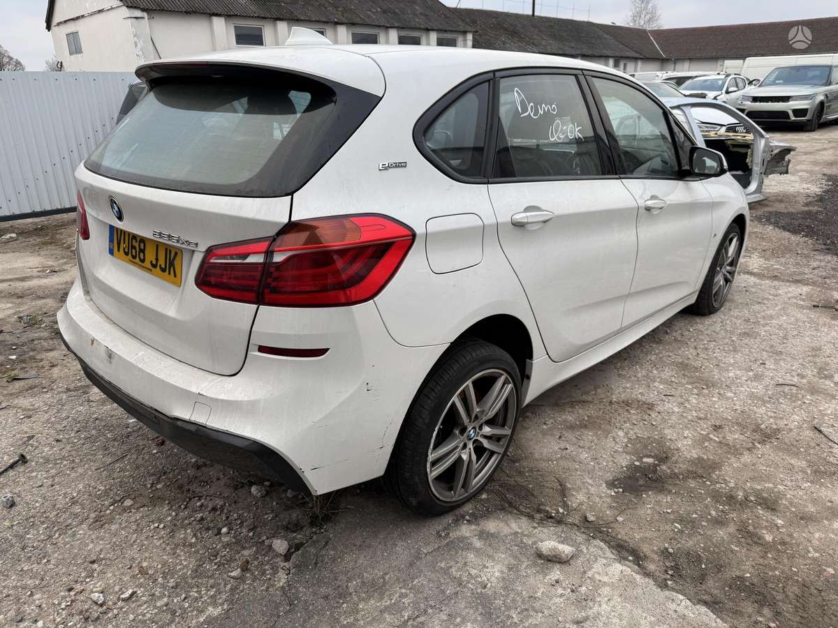 BMW 2 serija