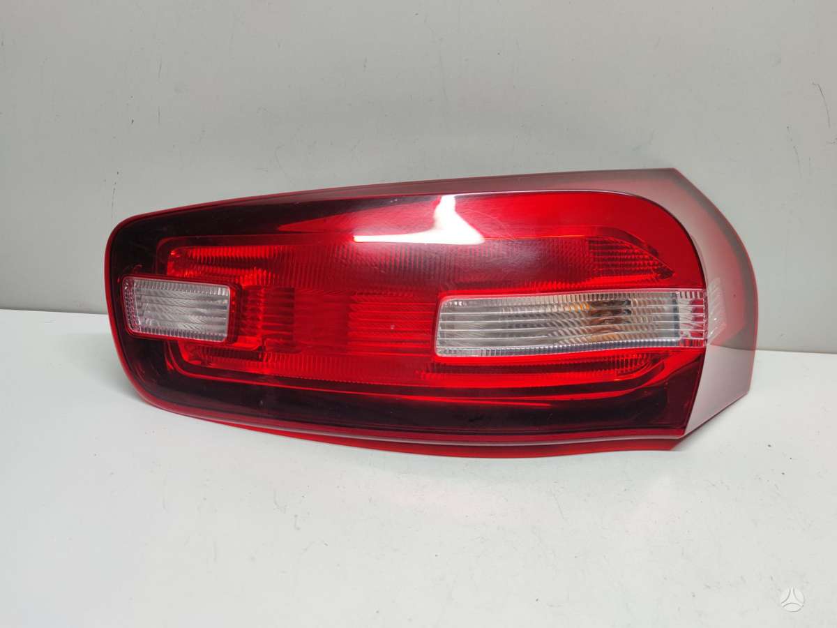 Citroen C4 Picasso фары
