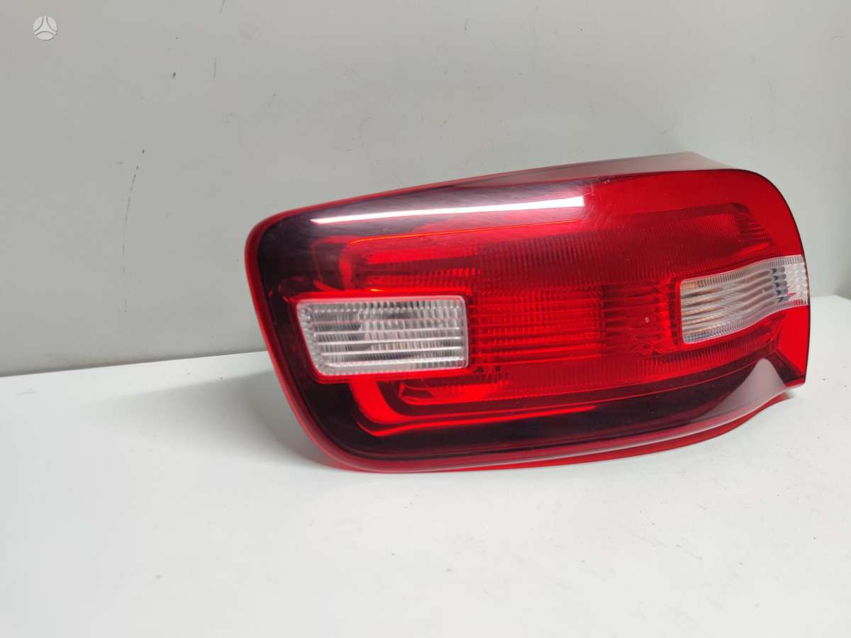 Citroen C4 Picasso lights