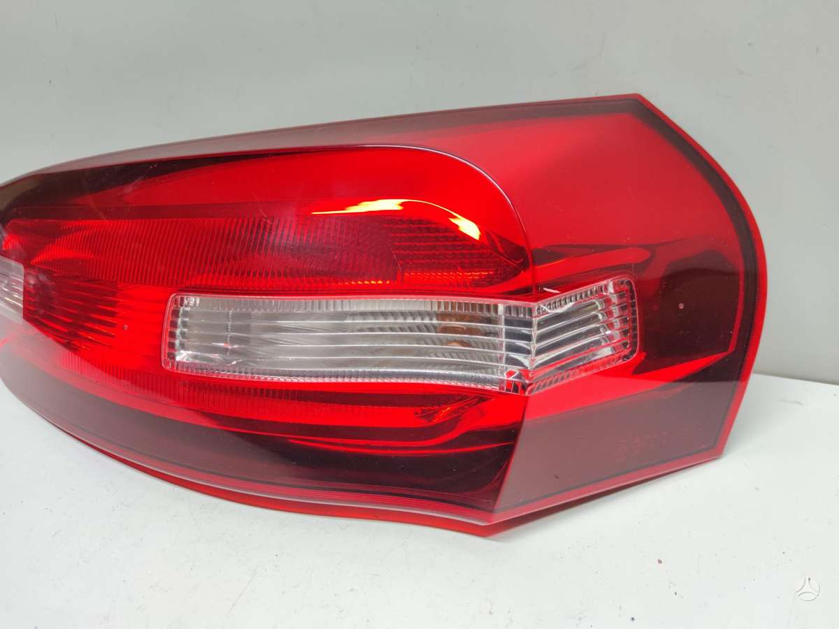 Citroen C4 Picasso lights
