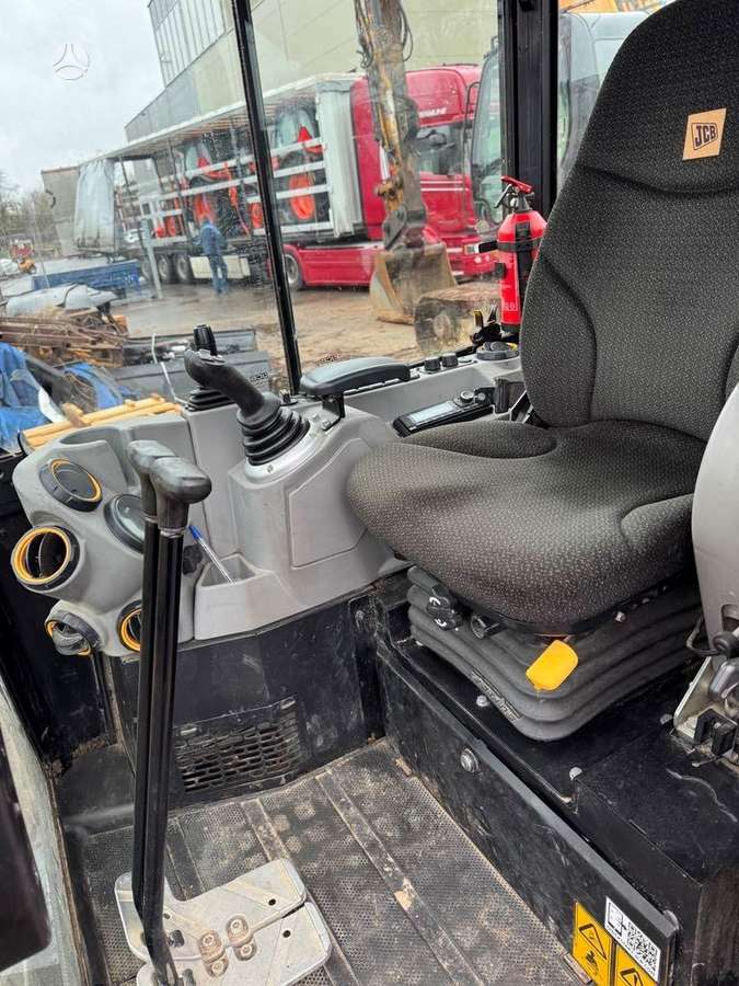 JCB 36C-1, mini ekskavatoriai
