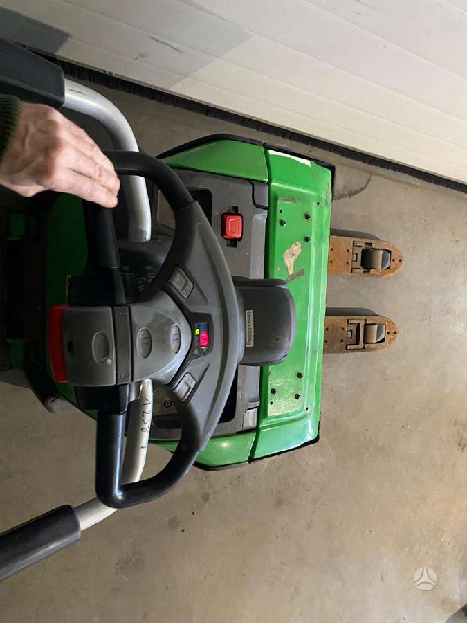 Cesab P320, sandėliavimo technika