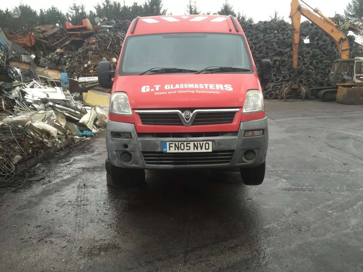 Opel Movano, passenger vans