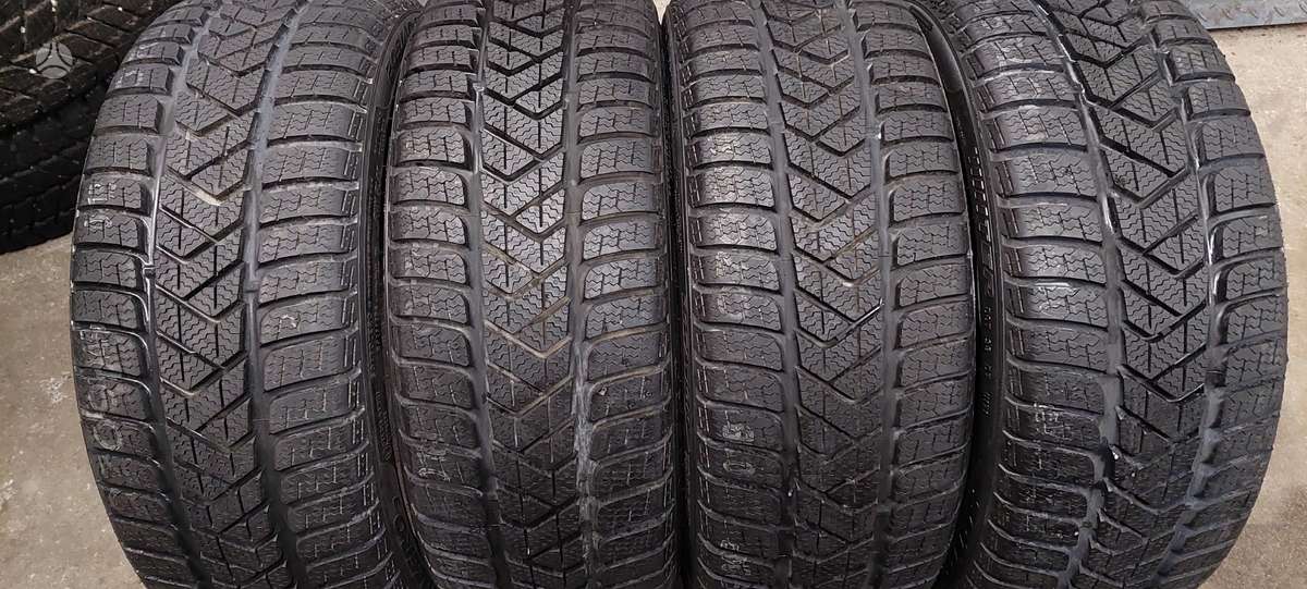Pirelli, žieminės 205/40 R18