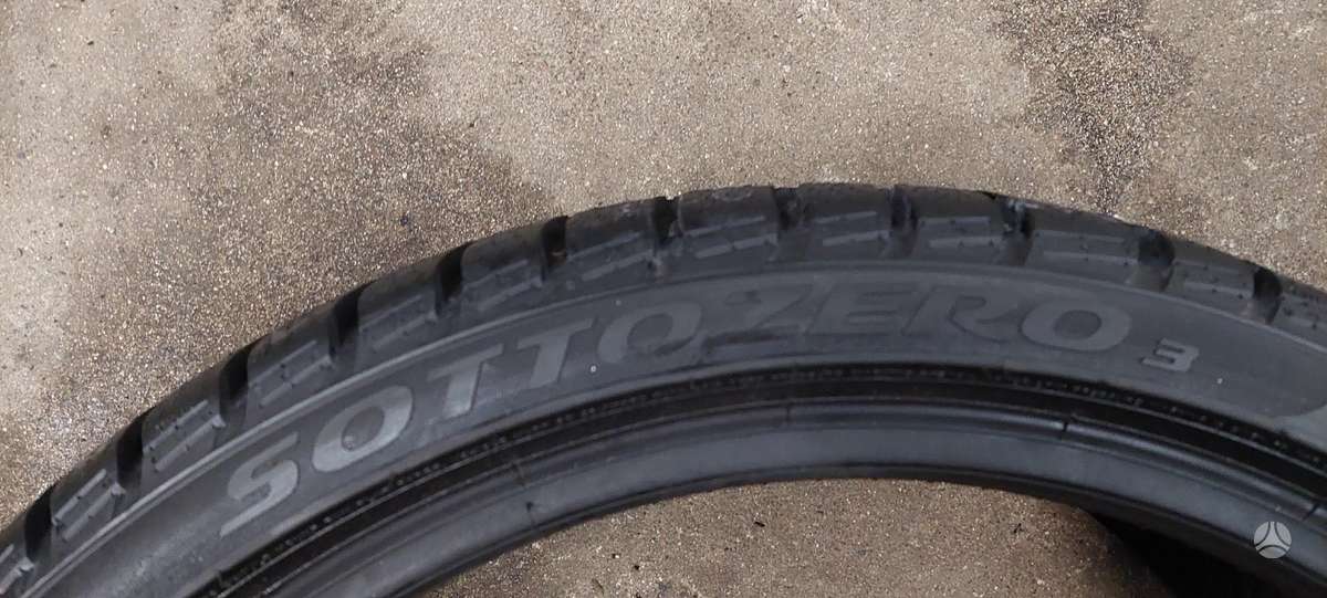 Pirelli, зимние 205/40 R18