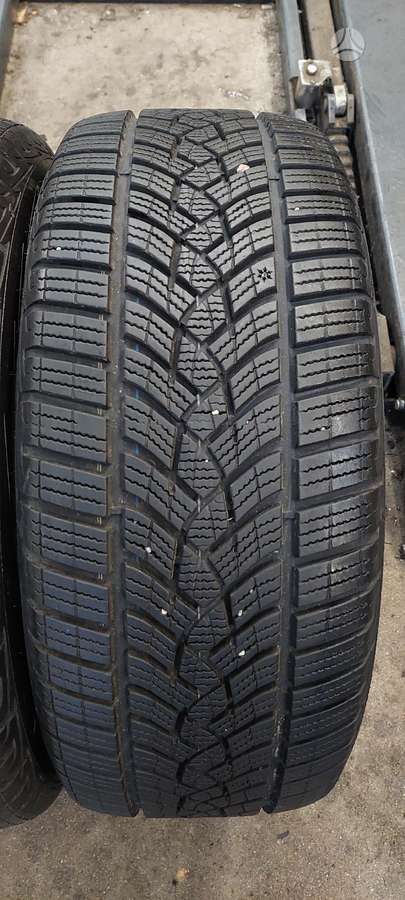 Goodyear, winter 225/50 R17