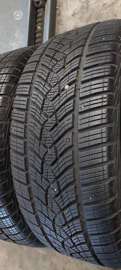 Goodyear, winter 225/50 R17