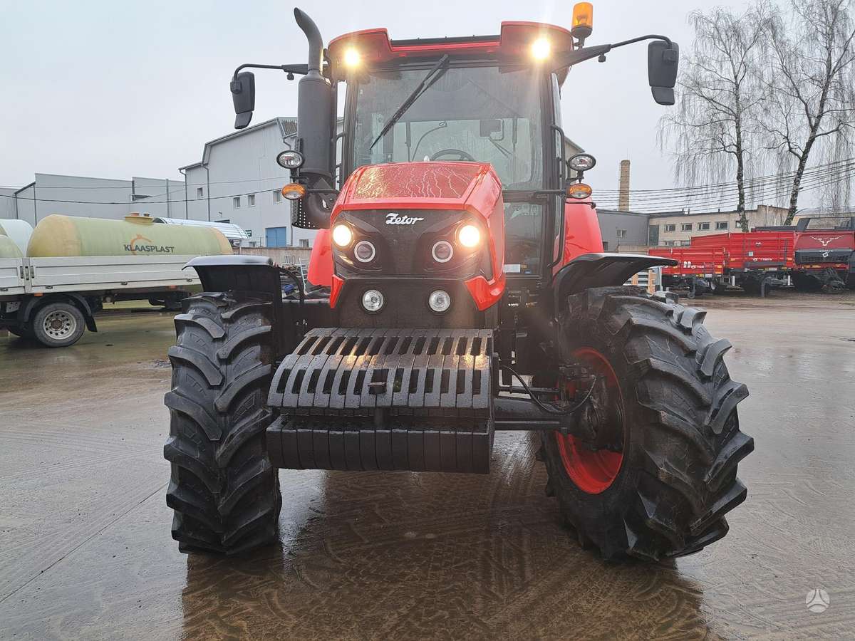 Zetor Forterra HSX 140, tractors