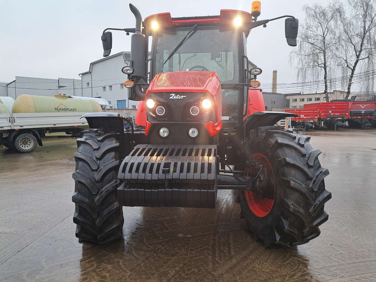 Zetor Forterra HSX 140, тракторы