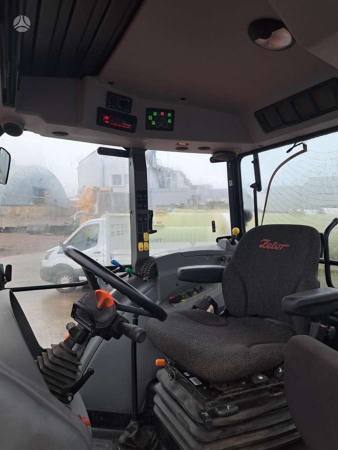 Zetor Forterra HSX 140, тракторы